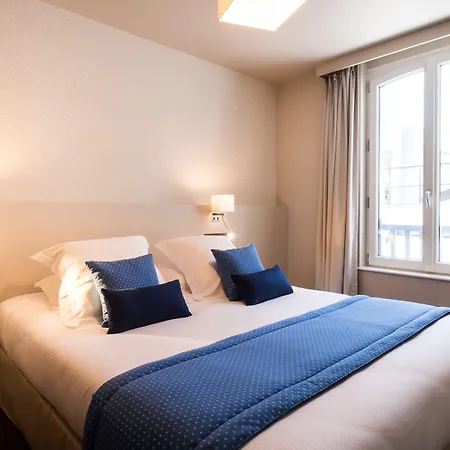 Odette 3* דוביל