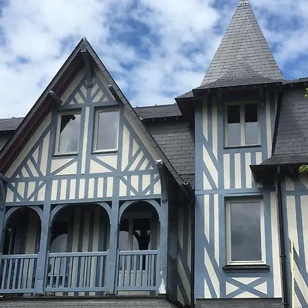 אתר נופש Odette 3*