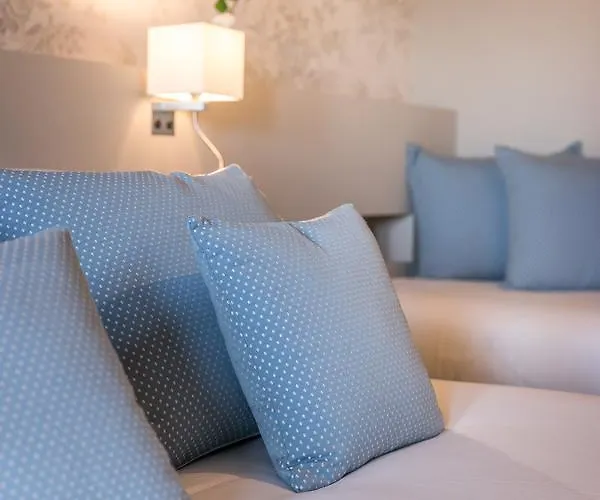 אתר נופש Odette 3*