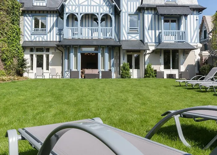 Odette אתר נופש 3*