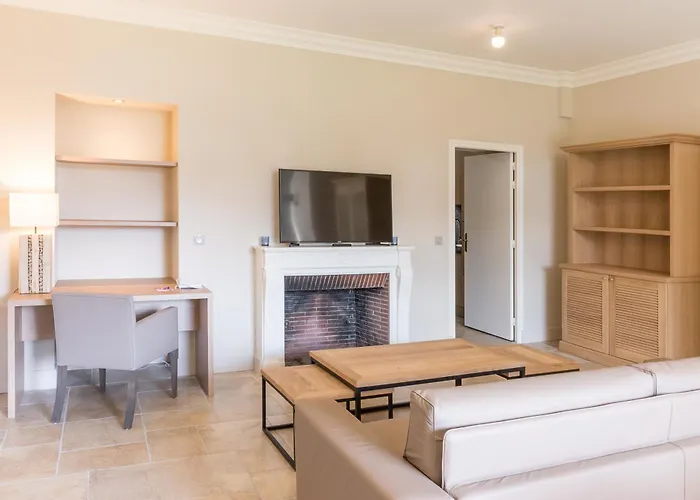 Odette אתר נופש 3*