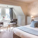 Odette Resort 3*