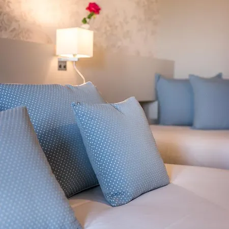Resort Odette 2*
